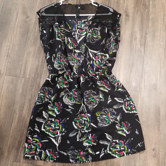 3 for $10| Petticoat Alley Dress - Picture 5 of 7